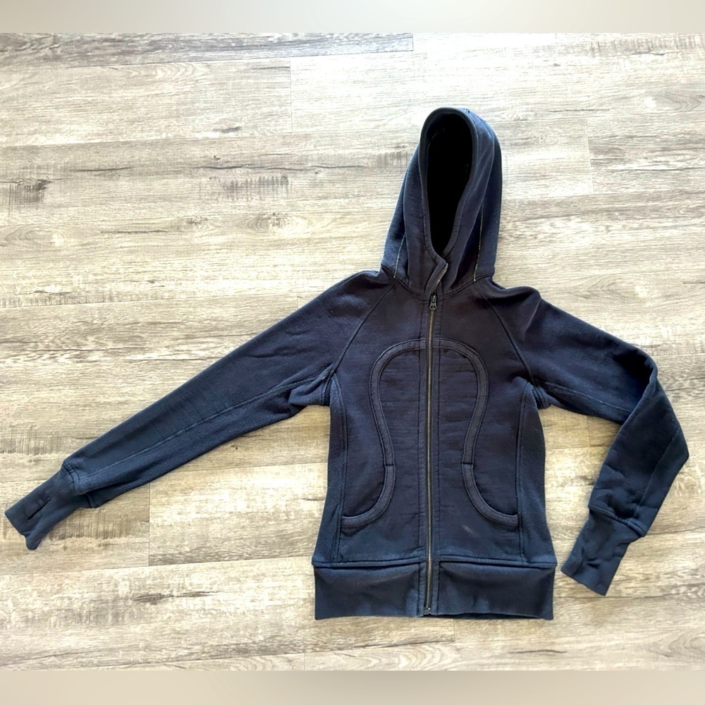 Women’s Lululemon Scuba Hoodie 2